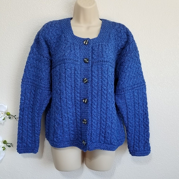 Carraig Donn Vintage Merino Wool Cardigan - Picture 1 of 8